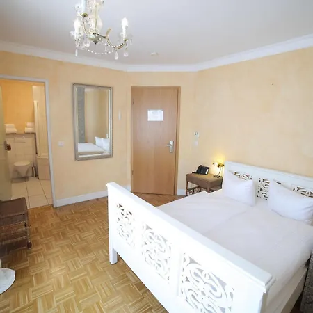 Hotel Re Hotel